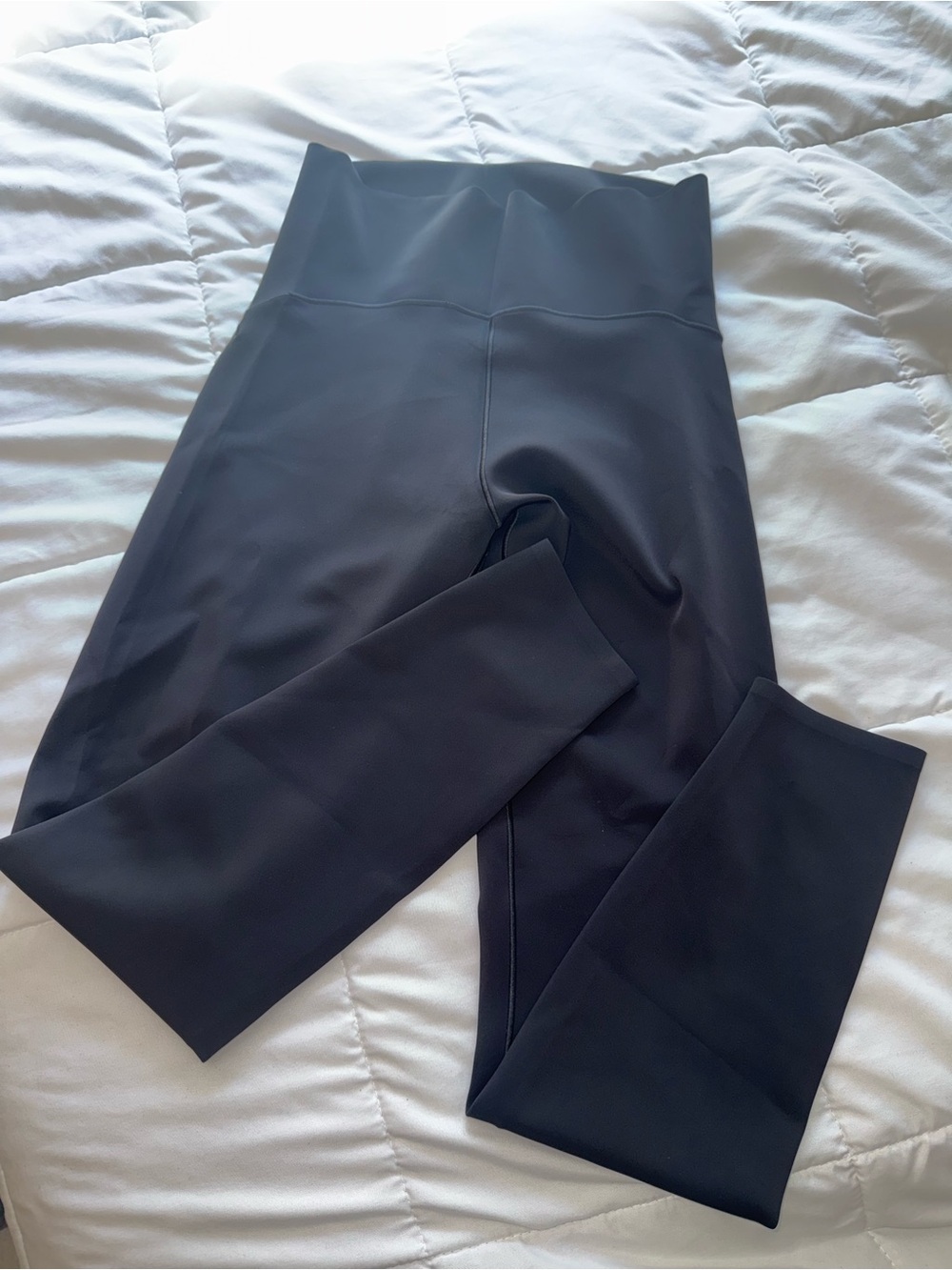 aerie Black High-Rise Performance Leggings medium